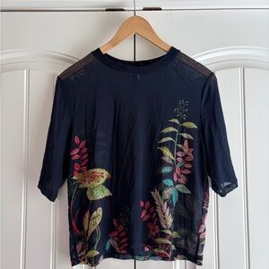 Caballero NWT Women's Tyra Top Midnight Kruger Print Short Sleeve Sheer Size Sm